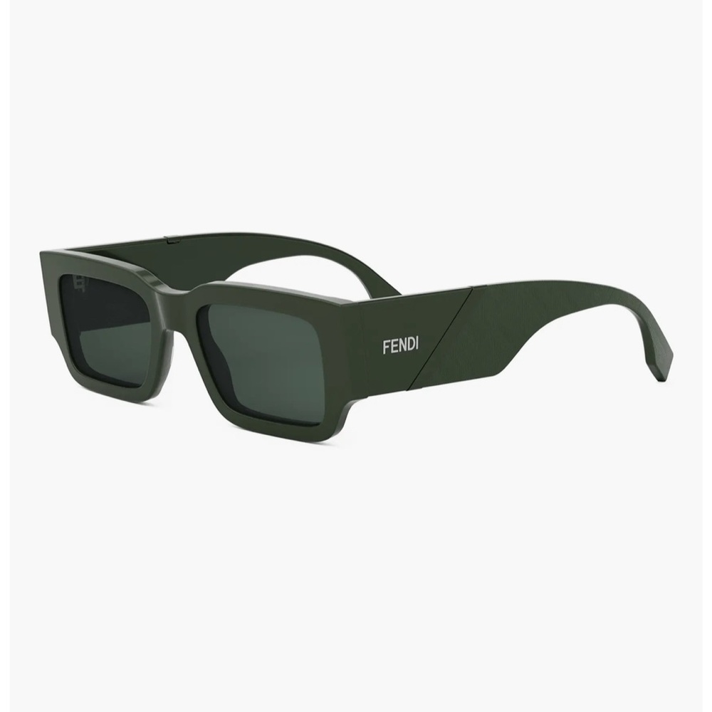 'Fendi Diagonal 51mm
Rectangular Sunglasses